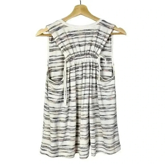 GAP White Stripe Knit Sleeveless Tank Top XS - Picture 2 of 4